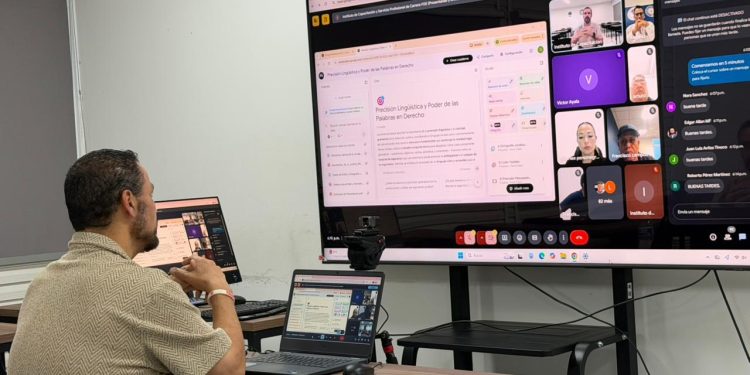 FGE fortalece capacidades del personal con capacitación en Ortografía y Gramática Jurídica