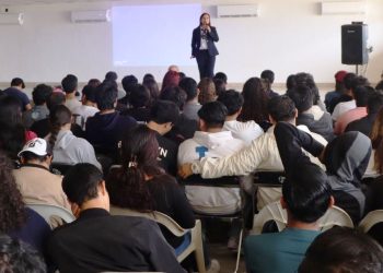 CJIM acerca sus servicios y promueve la perspectiva de género ante estudiantes de Zamora