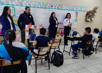 FGE lleva pláticas sobre prevención de la violencia y protección de niñas, niños y adolescentes en el CAM 44D de Morelia