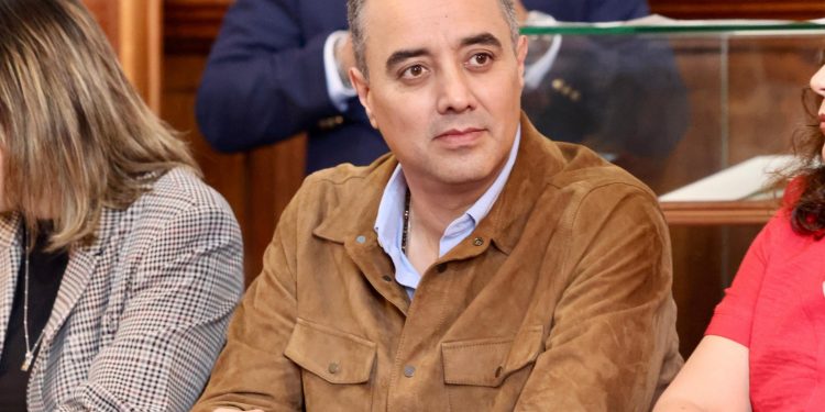 Juan Pablo Celis destaca la Beca de Transporte “Gertrudis Bocanegra” como respaldo directo a las y los jóvenes universitarios de Michoacán