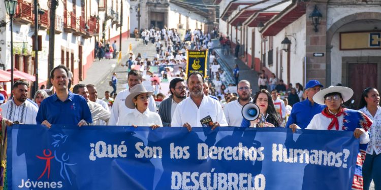 Pátzcuaro, primer municipio en México en realizar una caminata nacional por los Derechos Humanos: Julio Arreola