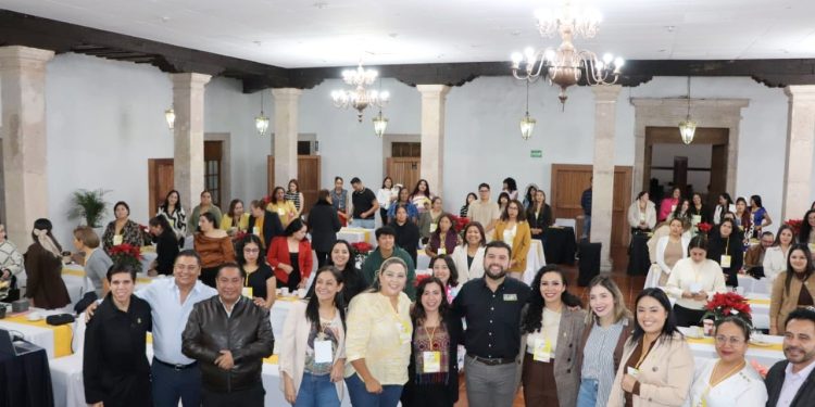 PRD Michoacán impulsa el liderazgo femenino con el taller “Tu voz, tu poder”
