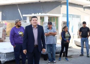 En el distrito XIX, sigue entrega de apoyos subsidiados del Diputado Vicente Gómez Núñez