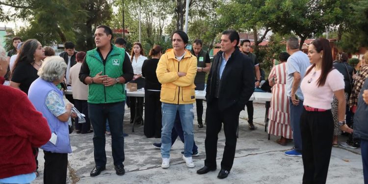 Programa “Ver de Verdad” supera los 10,000 adultos beneficiados en Morelia