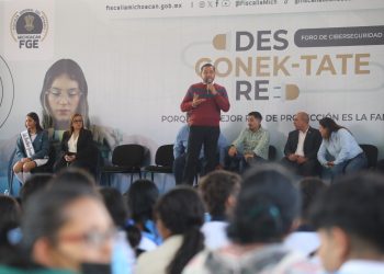 Acerca FGE foro de ciberseguridad a juventudes de COBAEM Yurécuaro con más de mil 200 participantes