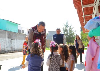 La educación es el camino para transformar Morelia: JC Barragán