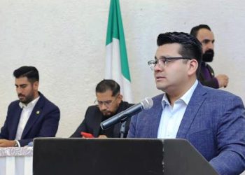 Presenta Toño Carreño iniciativa para combatir reclutamiento de niños y jóvenes