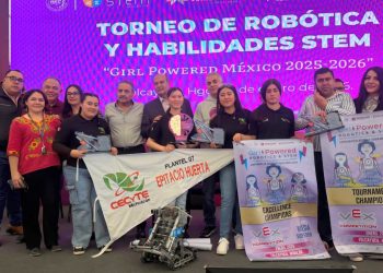 ¡Alumnas del Cecytem se van al mundial de robótica en EE.UU.!