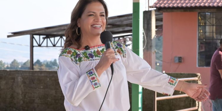 Fabiola Alanís: Con 30 mil nuevos espacios educativos del Plan Michoacán se construye la paz en el estado