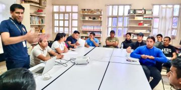 Fortalecen capacidades de las Kuarichas de San Ángel Zurumucapio mediante capacitación en derechos humanos y proximidad social