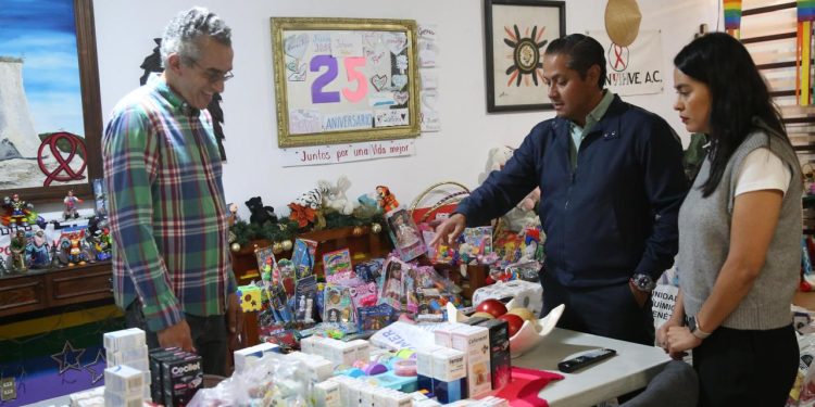 FGE refuerza alianza con asociaciones de la sociedad civil en materia de derechos humanos: entrega donativo al albergue CONVIHVE A.C.