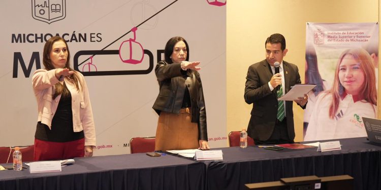 Avanza consolidación de la Universidad de Aquila; nueva opción educativa para la región Costa: Iemsysem