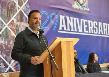 Educación con valores fortalece el futuro de Pátzcuaro: Julio Arreola