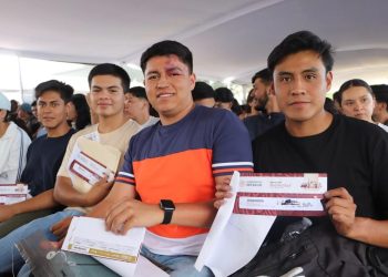 Más de 194 mil estudiantes de prepa y universidad beneficiados con sistema de becas: Iemsysem