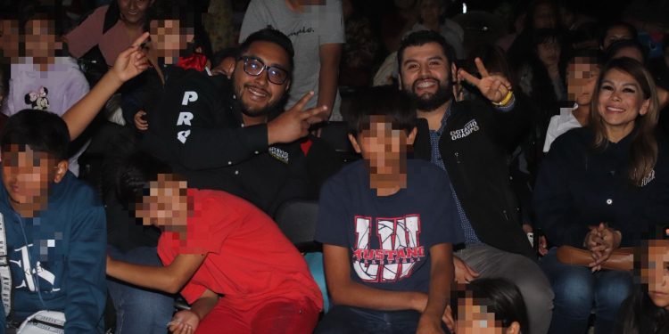 Octavio Ocampo promueve el bienestar infantil con entrega de juguetes en Zitácuaro