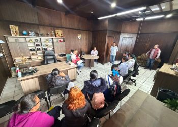 Gobierno de Tarímbaro atiende a padres y docentes del Preescolar Sor Juana Inés de la Cruz del Fracc.Galaxia