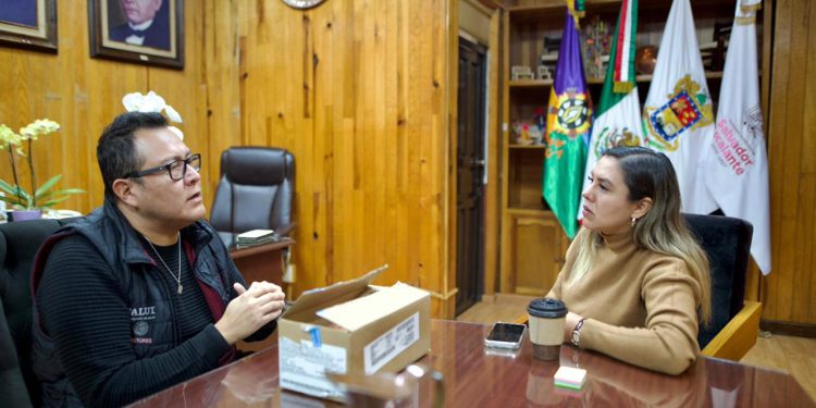 Dayana Pérez refuerza la atención a la salud en las comunidades de Salvador Escalante