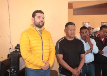 Octavio Ocampo respalda a la tenencia de Ihuatzio ante toma de posesión de la nueva jefatura