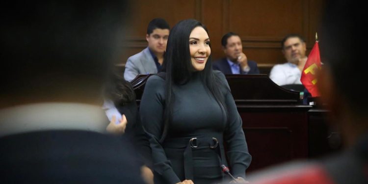 Impulsar el talento de niñas y mujeres en la ciencia es apostar por el futuro de México: Adriana Campos