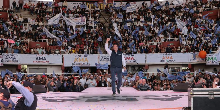 Con un llamado a levantarse surge AMA Michoacán