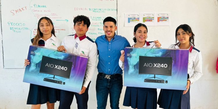 Con inversión de 600 mil pesos se mejoran planteles del Cecytem en Tierra Caliente