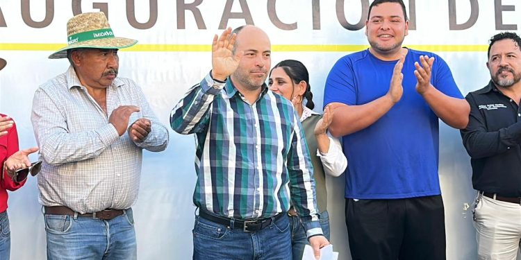 Obras viales, prioridad para el Gobierno de Tarímbaro: Eric Gaona