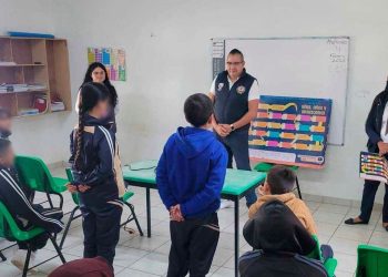 FGE imparte pláticas preventivas de la violencia a estudiantes de primaria en Morelia