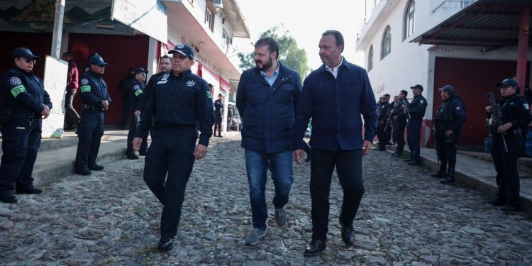 Julio Arreola respalda el operativo para frenar la extracción ilegal de agua y proteger el Lago de Pátzcuaro