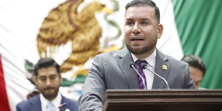 Busca Reyes Galindo que se reconozca el Juego de Pelota purépecha como Patrimonio Cultural Inmaterial de Michoacán