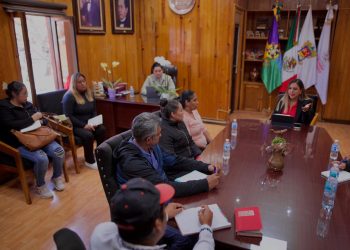 Diálogo y coordinación fortalecen el trabajo en Salvador Escalante: Dayana Pérez