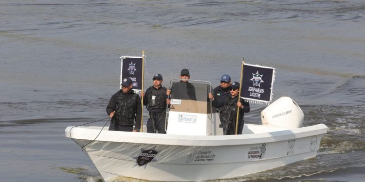 SSP intensifica vigilancia en el lago de Pátzcuaro, para evitar la extracción ilegal de agua