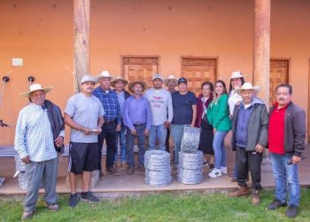 Dayana Pérez fortalece al campo en Salvador Escalante con entrega de apoyos