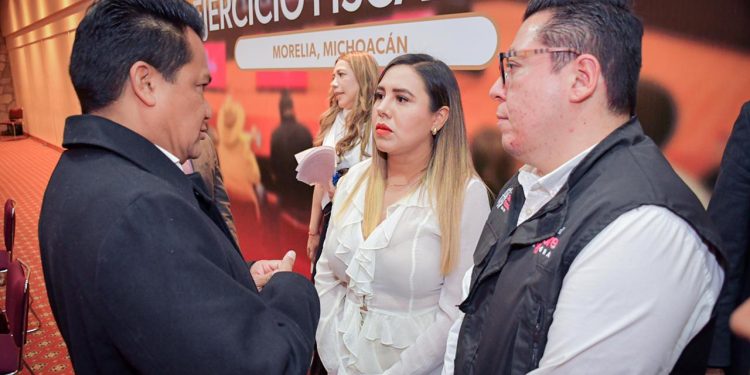 Dayana Pérez participa en capacitación estatal en materia de seguridad rumbo al 2026