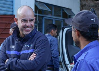 Adolfo Torres encabeza arranque de trabajos en el canal de Cointzio para fortalecer servicio