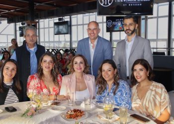 Reconoce Adolfo Torres el compromiso y la labor de las mujeres en el Ooapas