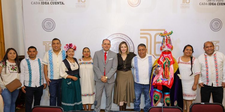 Reconoce Brissa Arroyo vocación productiva de Tingambato