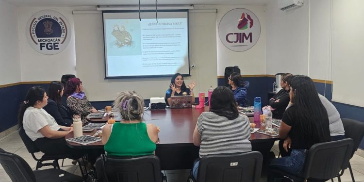 CJIM promueve el empoderamiento de mujeres a través de círculo de lectura