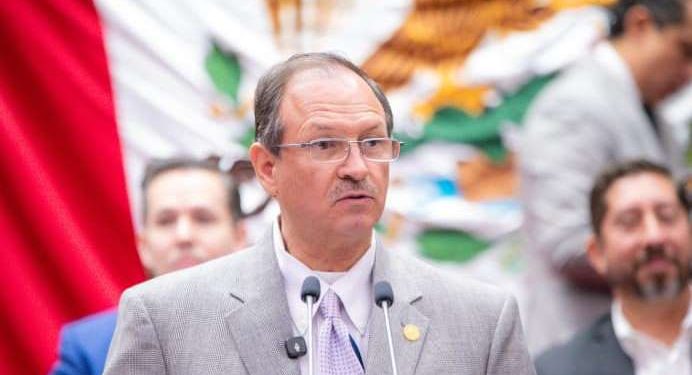 Propone David Martínez Gowman combatir el despojo en Michoacán