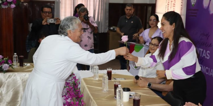 En Apatzingán, cada mujer es una heroína que transforma su comunidad