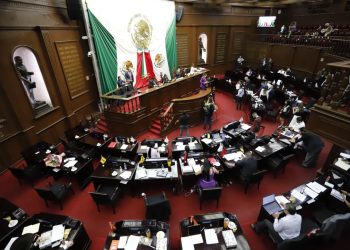 Con reforma, Congreso del Estado fomenta la participación de padres en actividades de sus hijos