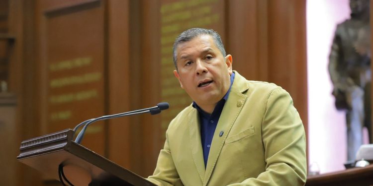 Barragán propone bonificación en recibos del servicio de agua