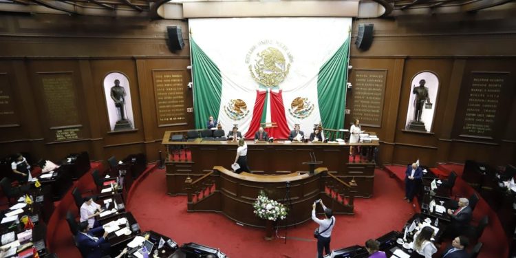 Aprueba 76 Legislatura tres glosas más del 4° Informe de Gobierno