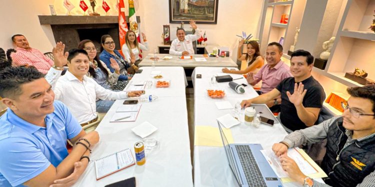 Víctor Manríquez encabeza nueva etapa de Movimiento Ciudadano en Michoacán; la Fuerza Naranja se consolida como alternativa