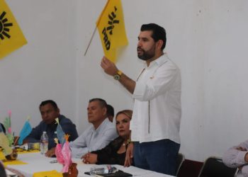 PRD Michoacán se prepara para gobernar los ocho municipios del distrito de Paracho en 2027: Octavio Ocampo