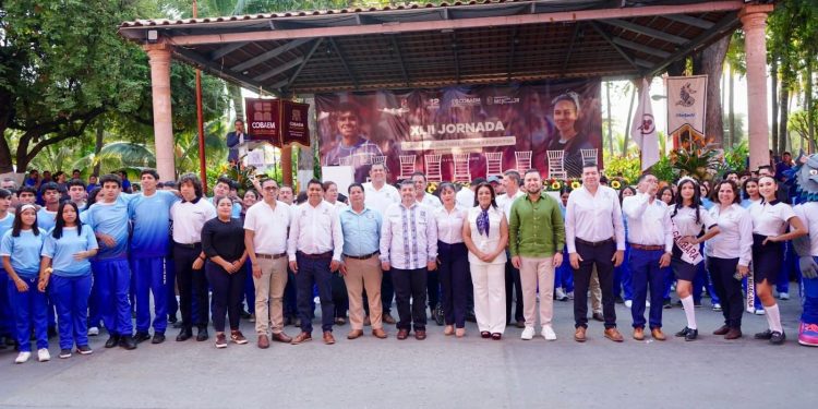 Impulsa Reyes Galindo legado de educación en la Tierra Caliente