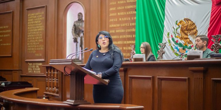 Fomento a la lectura con inclusión, propone Vanhe Caratachea