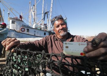 Inicia Bienestar renovación de tarjetas de Bienpesca en Michoacán