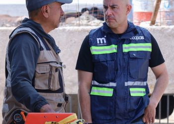 Obra sanitaria de Santa María beneficia a más de 300 habitantes: Adolfo Torres