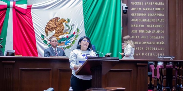 No hemos llegado todas: Vanhe Caratachea