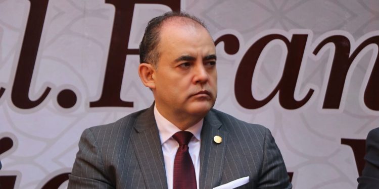 Múgica sigue siendo guía para servir al pueblo con honestidad: Baltazar Gaona